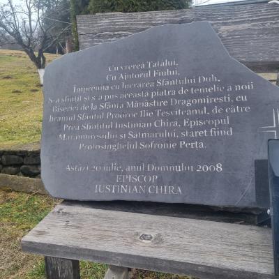 Piatra De Temelie 02