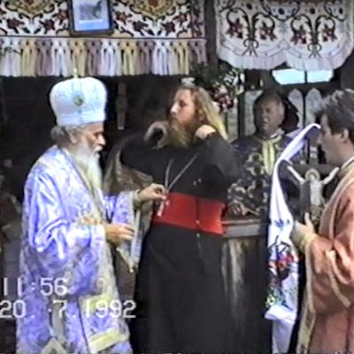 Hram 1992 07 20 Sf Ilie 010 Hirotesia Pr.staret.sofronie Protosingel 04